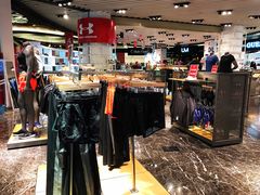 -MFO时尚折扣店