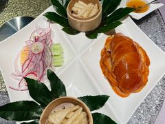 -梧桐北京烤鸭·铜锅涮肉(海岸城店)