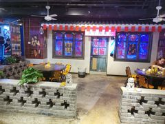 -马路牙子地桌烤肉(工体店)