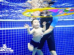 -龙格亲子游泳俱乐部(泊富中心)