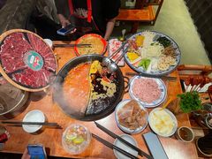 -周小明火锅(黑金冠社区店)