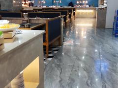 -锤头鲨毛肚海鲜烤肉自助餐厅(国购广场店)