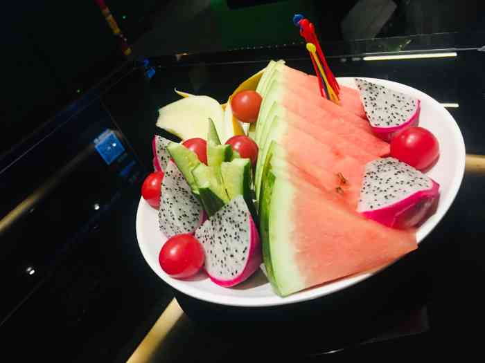 麦歌主题ktv-"影响效果一般 服务态度很差 前台小妹的.