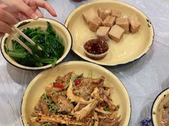 -东排食堂长沙小吃大排档(五一广场店)