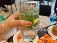 莫吉托-东方红海鲜百汇(国际大厦店)