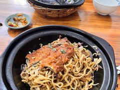 -寅春百年老卤面(文鼎雅苑店)
