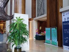 -清远熹乐谷温泉度假酒店