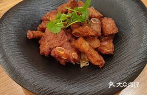 Signature Sweet and Savory Pork Ribs