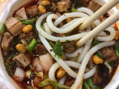 -覃肥叔桂林米粉(粮道街店)
