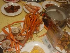 -鑫海汇海鲜烤肉火锅自助(七彩城店)