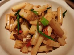 砂锅小炒莲藕尖-山四砂锅(钟楼街店)