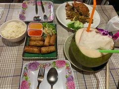 -Jungle Kitchen