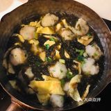 家常红烧鹅和虾滑汤 鹅是按川味红烧肉的做法做的:焯水