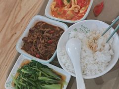 -老乡鸡(融科天地店)