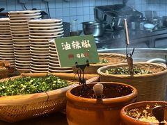 -云阿蛮云南生烫牛肉米线(奉贤路店)