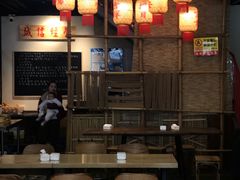 大堂-丽丽三鲜螺蛳粉(田林路店)