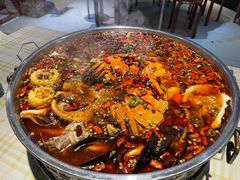 -527烧烤·龙虾·精酿酒(小石城美乐城店)