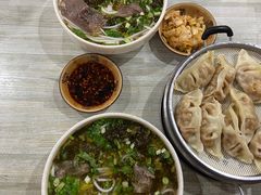 -花溪牛肉米粉(华兴东街店)