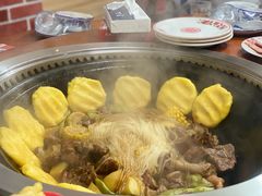 -高家小院铁锅炖大鹅(哈西高铁站店)