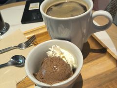 Gelato阿芙佳朵-LAVAZZA拉瓦萨咖啡(中航城君尚购物中心店)