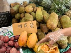 -曼阁市场水果批发市场