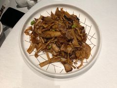 烧汁山珍菌-津禧荟·酥皮烤鸭(北辰店)