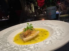 -弦月窗LUNETTE BY AMANDA(复兴路店)