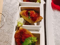 -穹六人间 people 6(岳阳路店)