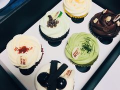 红丝绒纸杯蛋糕-Pantry's Best派悦坊蛋糕(K11购物艺术中心店)