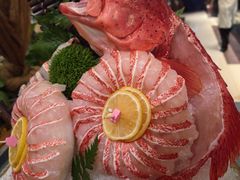 -雍容荟活帝王蟹活龙虾自助(苏宁旗舰店)