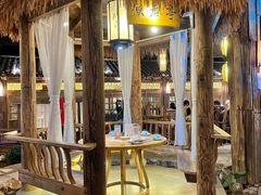 -花溪雨·森林餐厅(石基店)