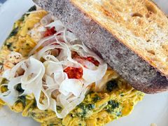 -Takapuna Beach Cafe