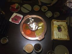 -滇釜火锅·能喝汤的火锅(车公庄店)