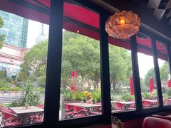 -BROWNSTONE布朗石西班牙餐厅(富城店)