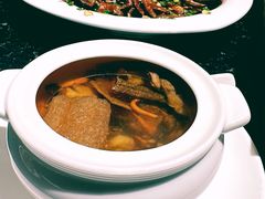 -河畔春天时尚餐厅