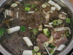 -黑竹沟新场牛肉火锅