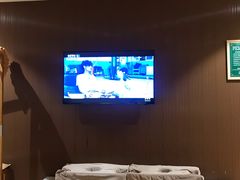 -良子足疗按摩