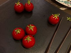 -海派悦庭·海胆烧麦·新融合菜(凯德广场店)