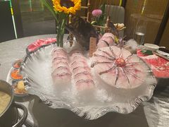 游水东南亚老虎斑-ONE FULL 古董港式海鲜火锅