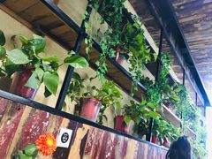 -陆记牛庄·碳锅龙虾烧烤(爱上花园店)