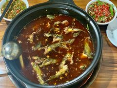-金海椒罐罐鲢鱼(东方桂苑店)