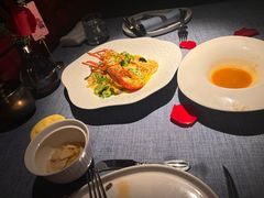 -弦月窗LUNETTE BY AMANDA(复兴路店)