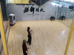 点击看大图 -YASAKI国际舞蹈中心