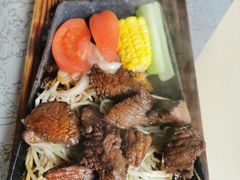 -穹六人间 people 6(岳阳路店)