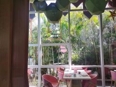 -水桶王国主题餐厅·聚会·生日派对·亲子活动·家庭套餐(亚龙湾希尔顿店)