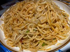 风味小拌面-川流不息·地道川菜·小龙虾(新松江路店)