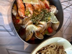 捞汁小海鲜-巴厘龙虾·榜首油焖大虾(音乐学院·沿江酒馆店)