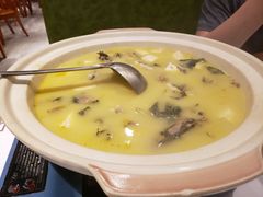 -丹江口渔村·湘味厨房(桃园店)