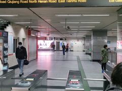 -宝山路(地铁站)