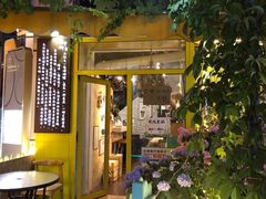 -84那年咖啡馆(李沧万达店)